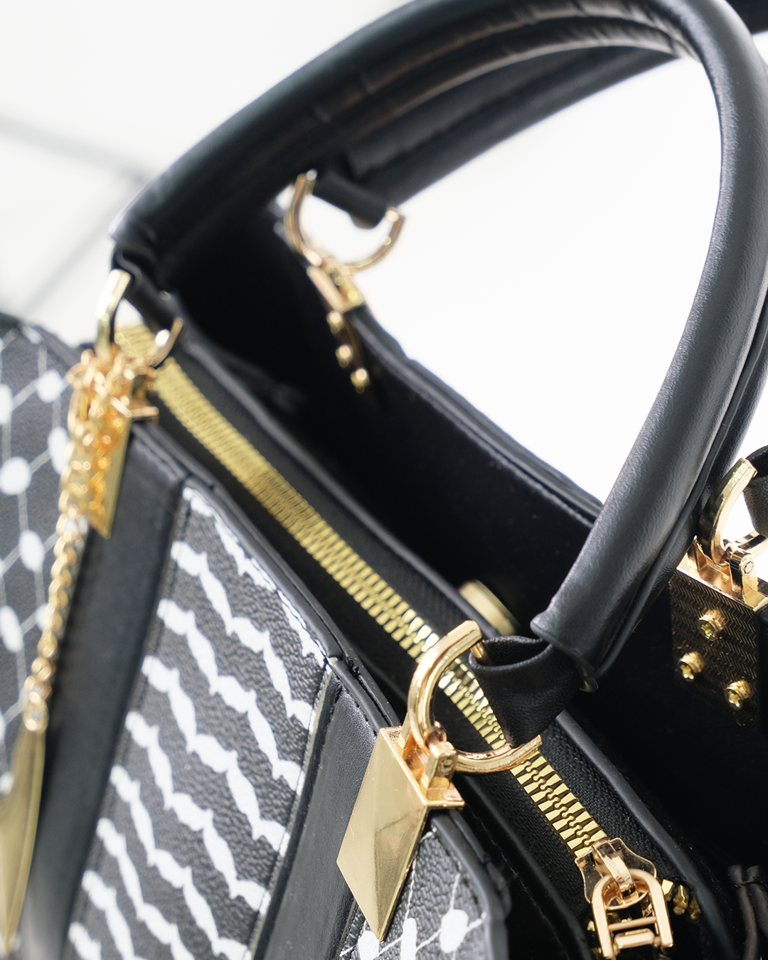 Palestine Black Keffiyeh Handbag